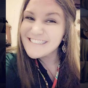 Meet your Posher, Rebecca